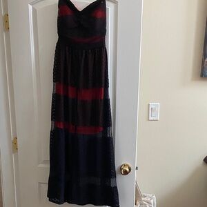 Stunning Guess Black and Red Strapless Valentine’s Dress size S